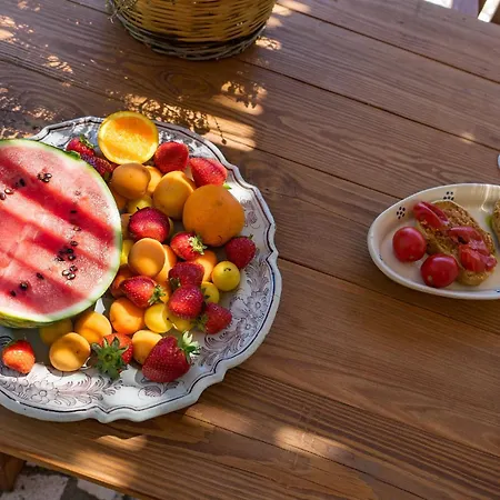 Holiday home Sulvia - Alloggi Vista Mare Con Giardino Privato *