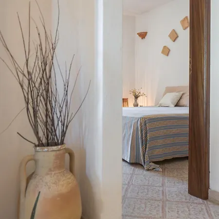 Sulvia - Alloggi Vista Mare Con Giardino Privato Corsano (Apulia)